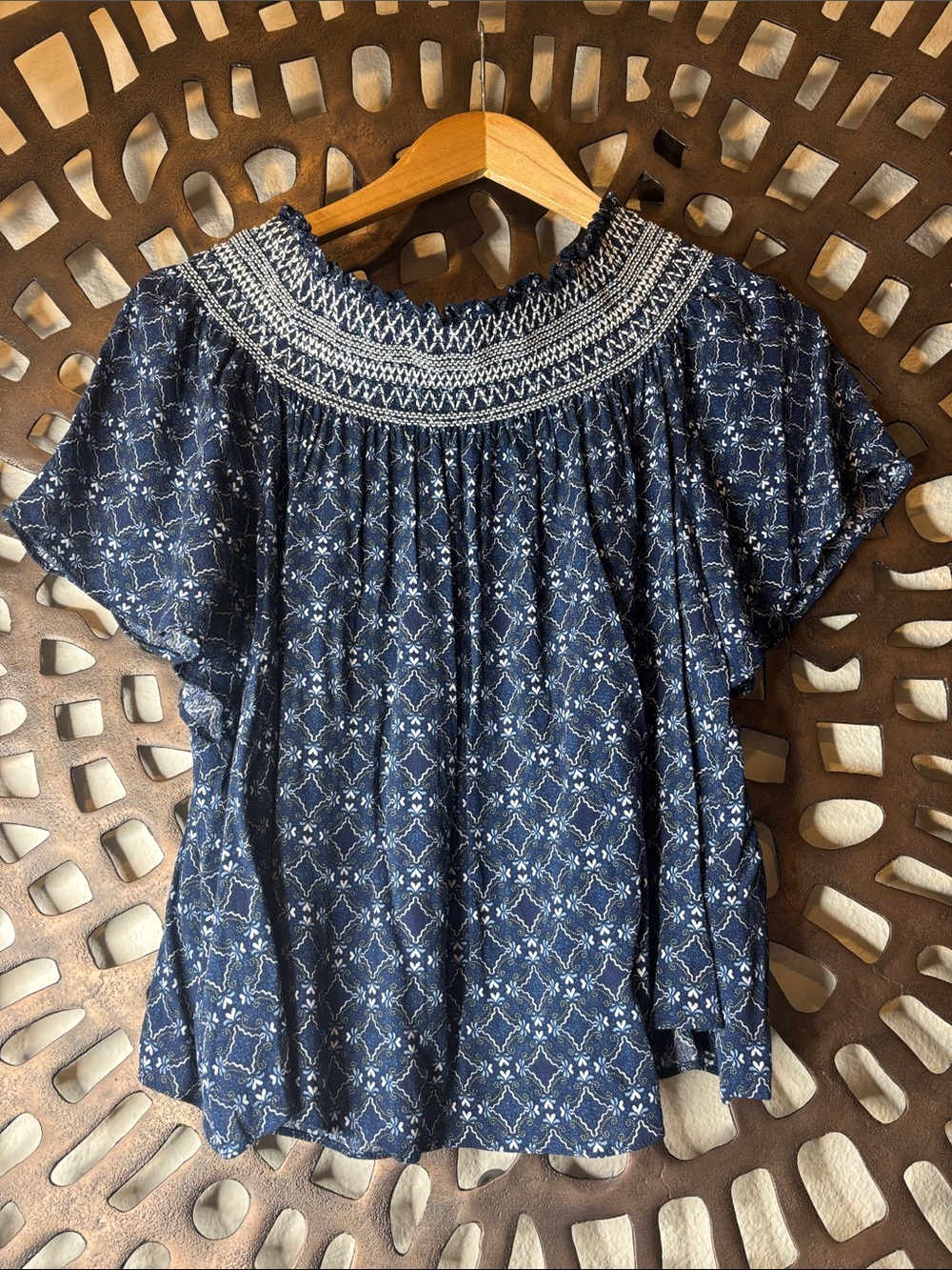💙 Boho Cottagecore Laundry by Shelli Segal Navy Blue Smocked Yoke Top XL💙
